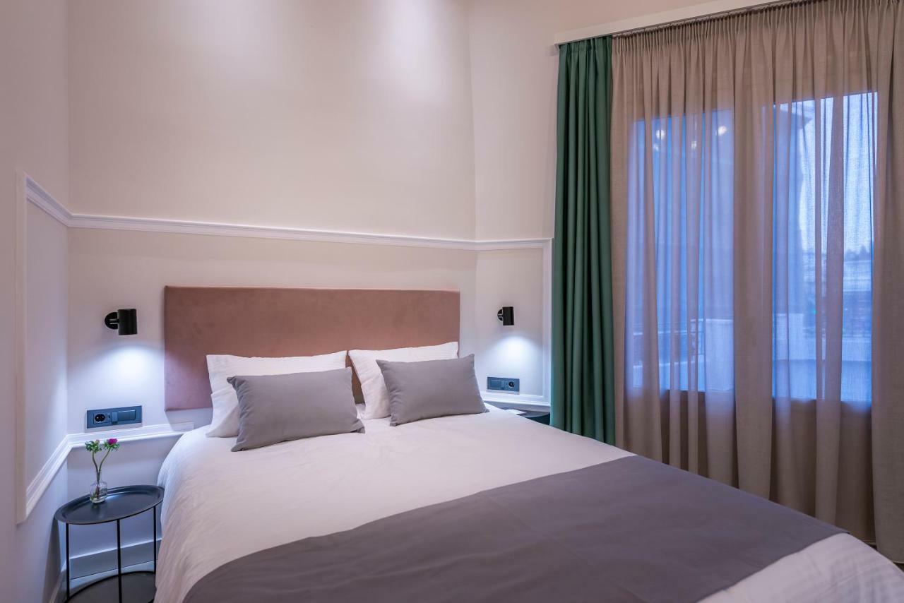 Lestel Boutique Suites Nafplio Bagian luar foto