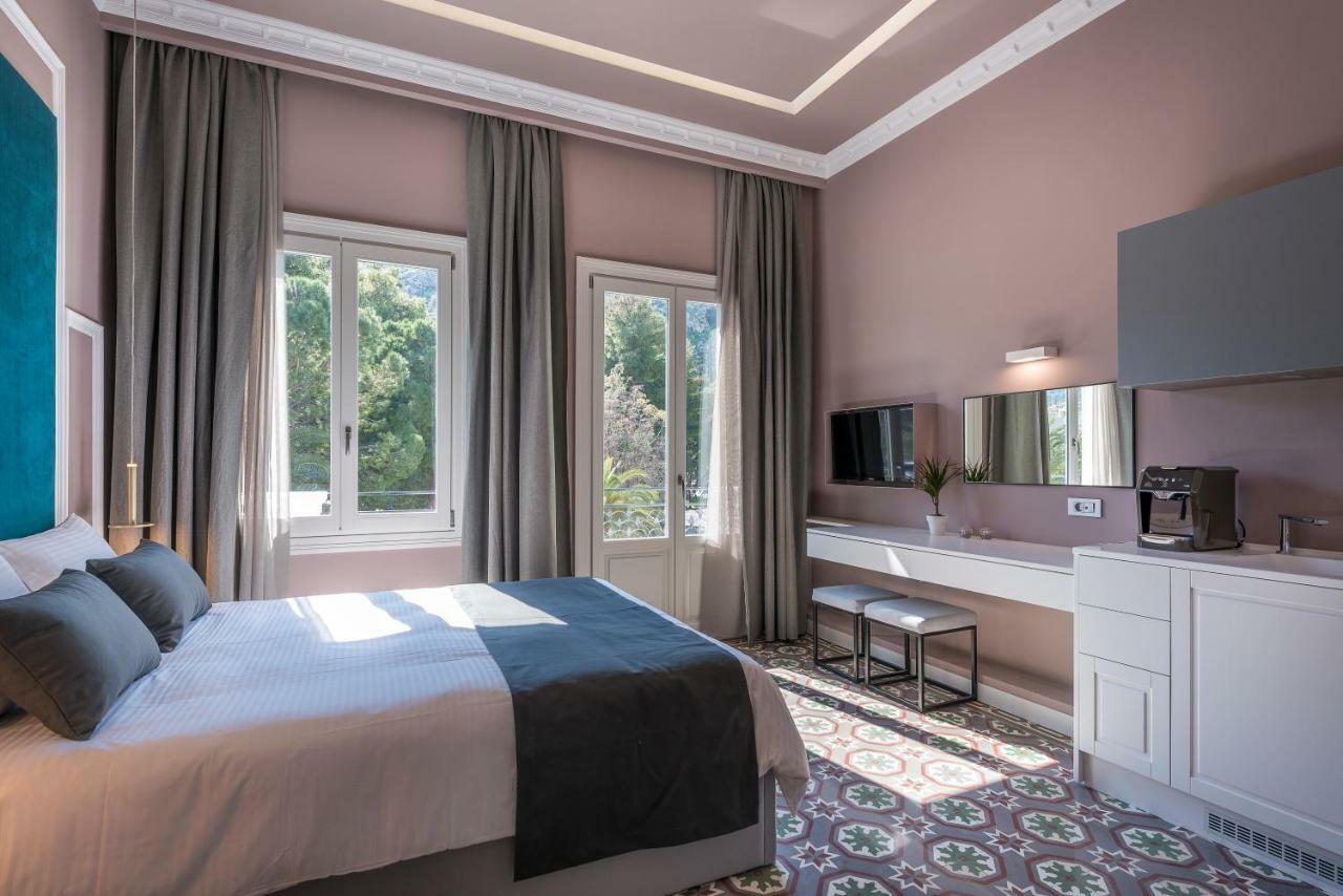 Lestel Boutique Suites Nafplio Bagian luar foto